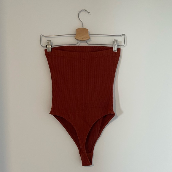 UO tube top bodysuit - Picture 2 of 4